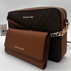 Michael Kors Large EW Crossbody Bag & Large Trifold Wallet Brown | BUNDLE SET